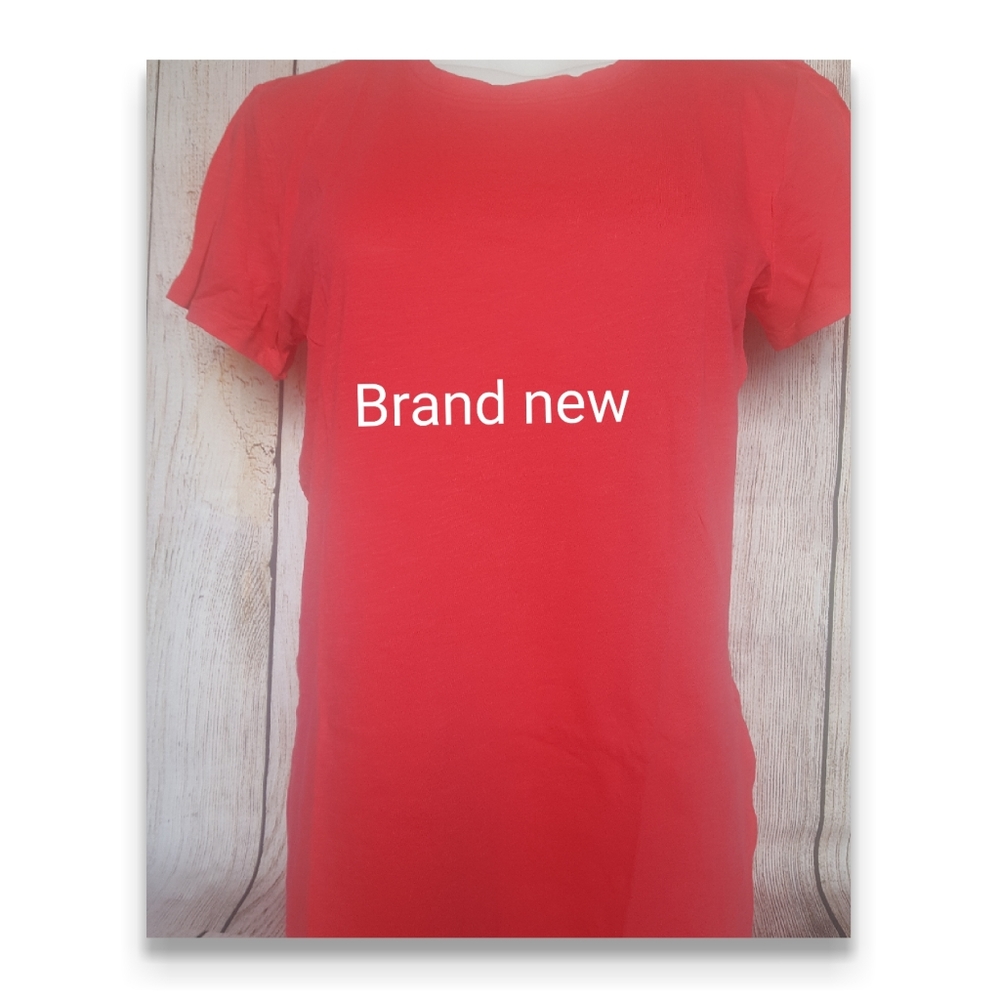 Pink perfect crew tee top